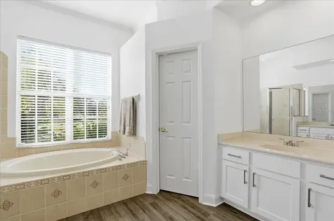 7601 226 Street E Bradenton FL 34211