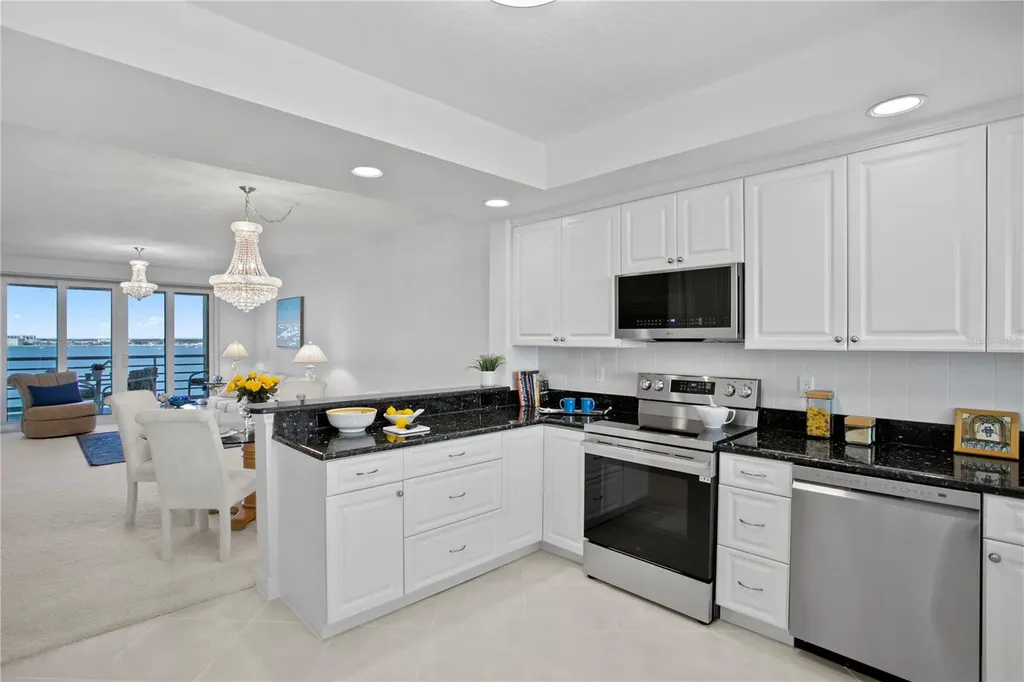 4971 Bacopa Lane S St Petersburg FL 33715