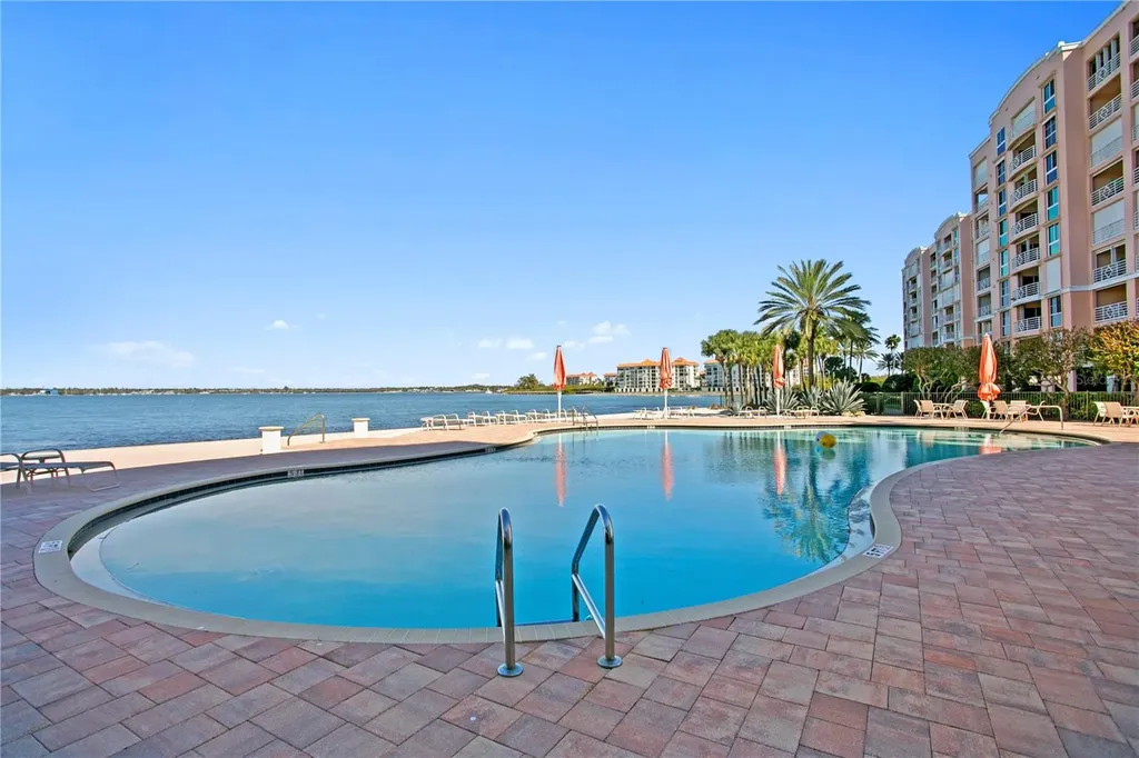 4971 Bacopa Lane S St Petersburg FL 33715