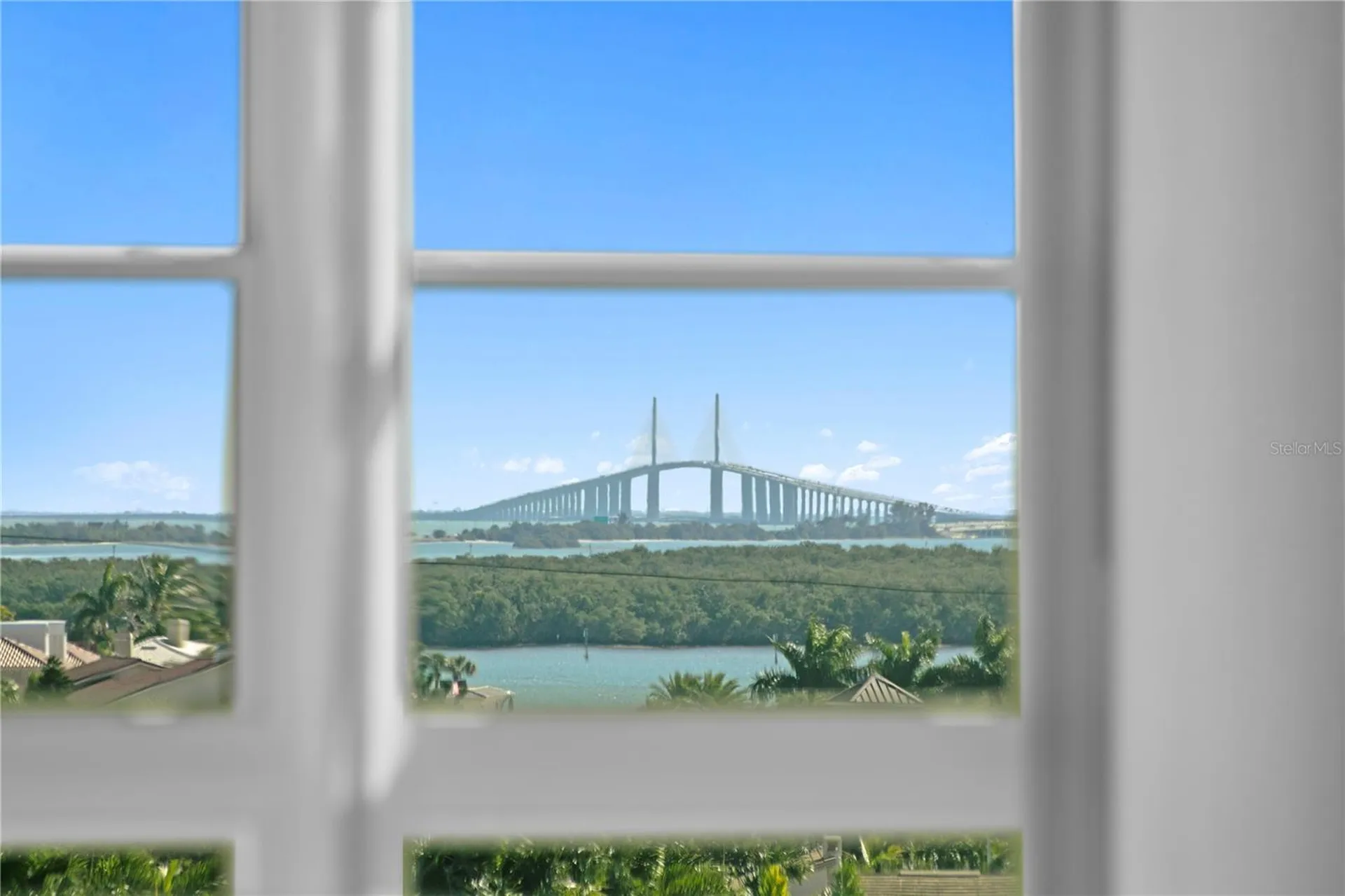 4971 Bacopa Lane S St Petersburg FL 33715