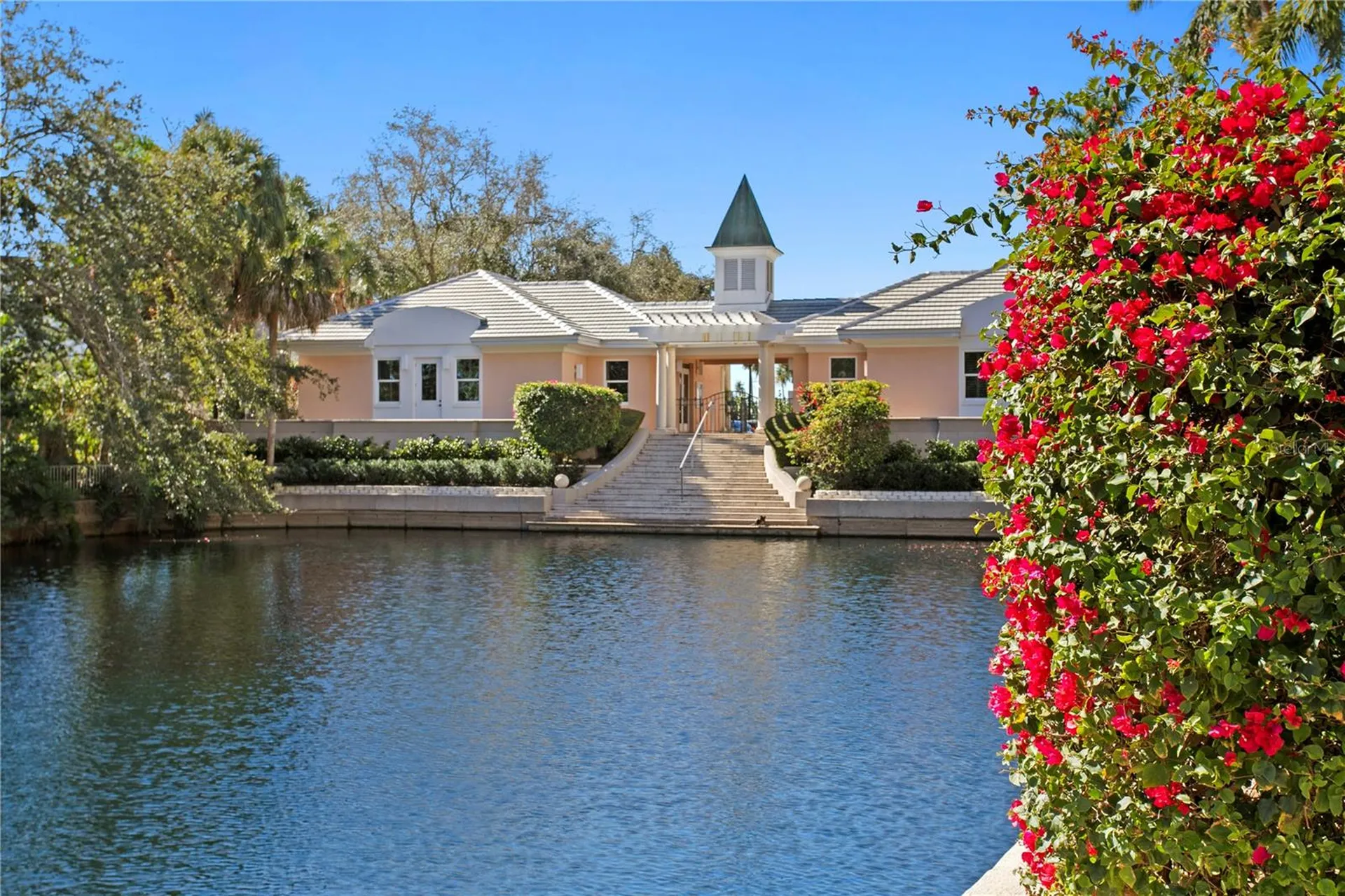 4971 Bacopa Lane S St Petersburg FL 33715
