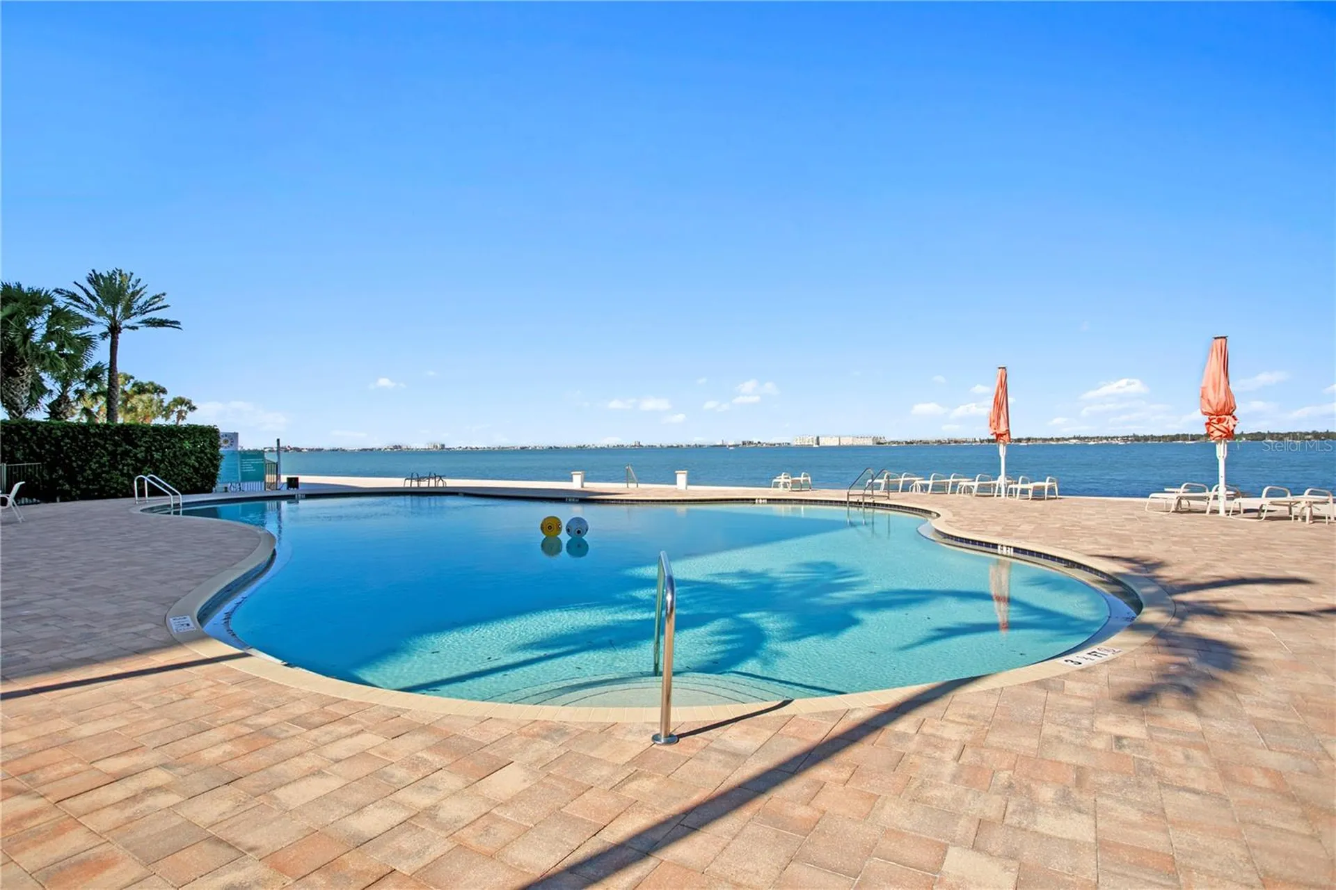 4971 Bacopa Lane S St Petersburg FL 33715