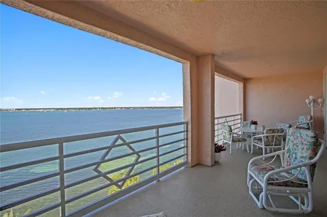 4971 Bacopa Lane S St Petersburg FL 33715