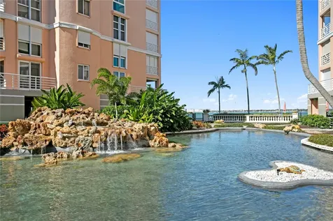 4971 Bacopa Lane S St Petersburg FL 33715