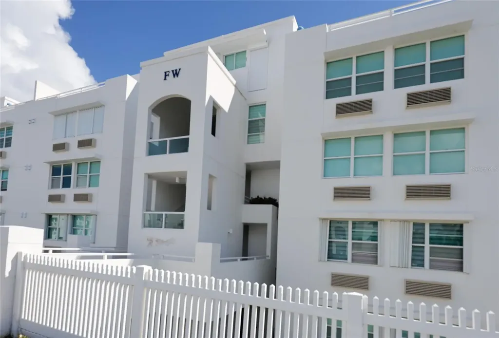 200 Carr 9987 Fajardo PR 00738