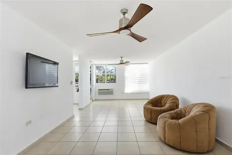 200 Carr 9987 Fajardo PR 00738