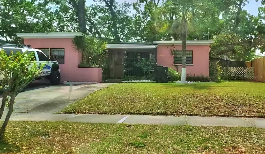 2208 Valencia Road Orlando FL 32803