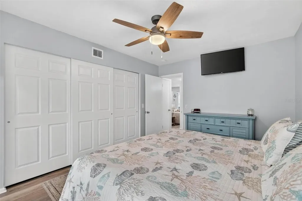2455 Finlandia Lane Clearwater FL 33763
