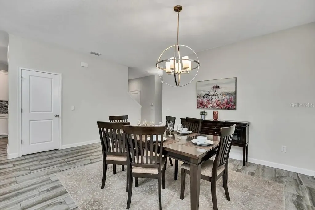 4769 Kings Castle Circle Kissimmee FL 34746