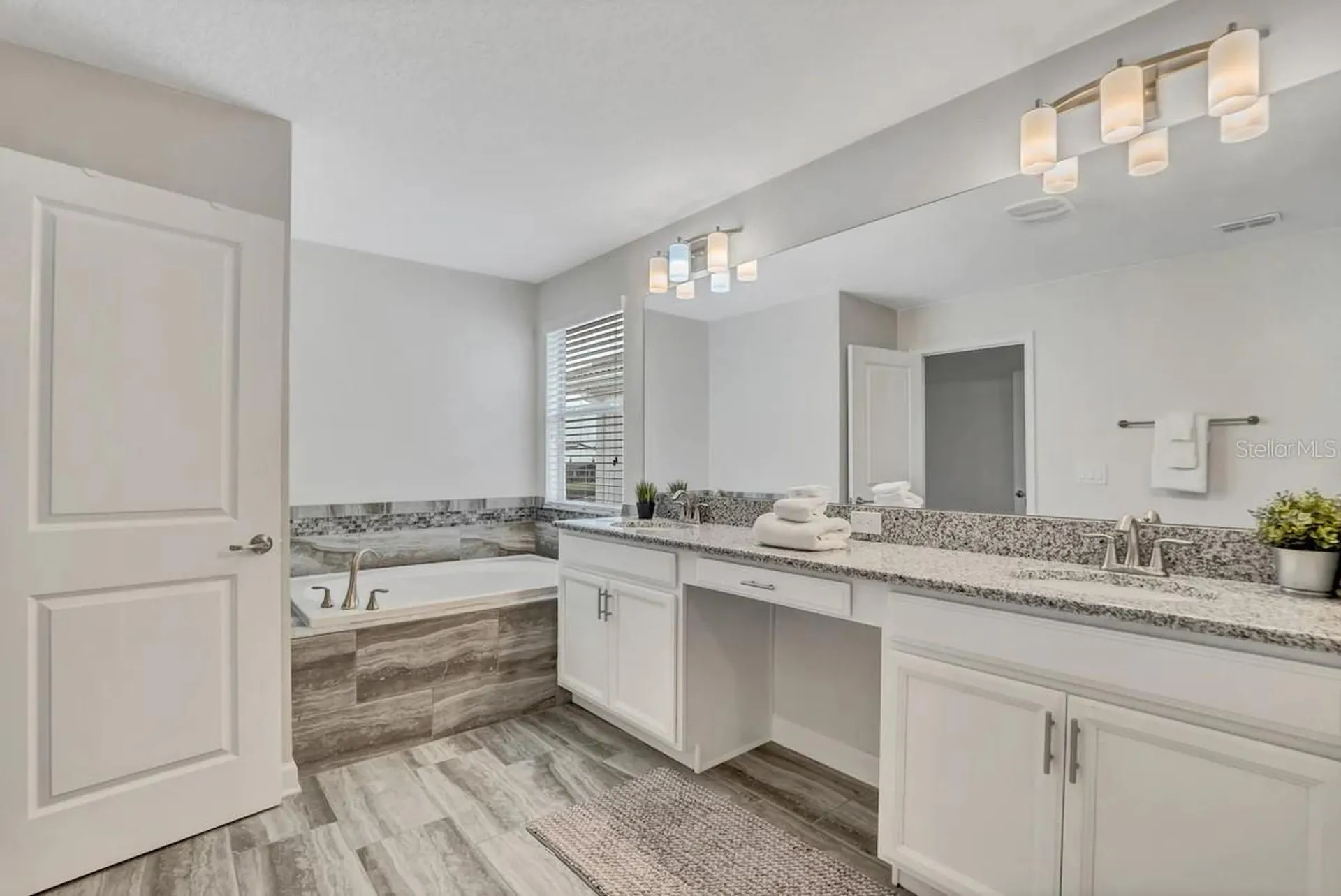 4769 Kings Castle Circle Kissimmee FL 34746