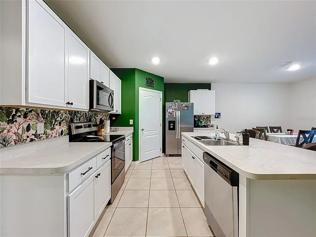 2928 Canary Lane Tavares FL 32778