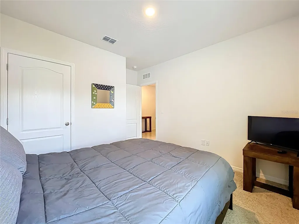 2928 Canary Lane Tavares FL 32778