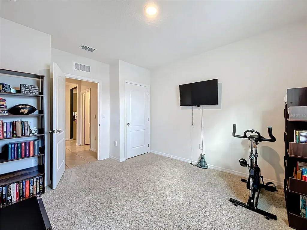 2928 Canary Lane Tavares FL 32778