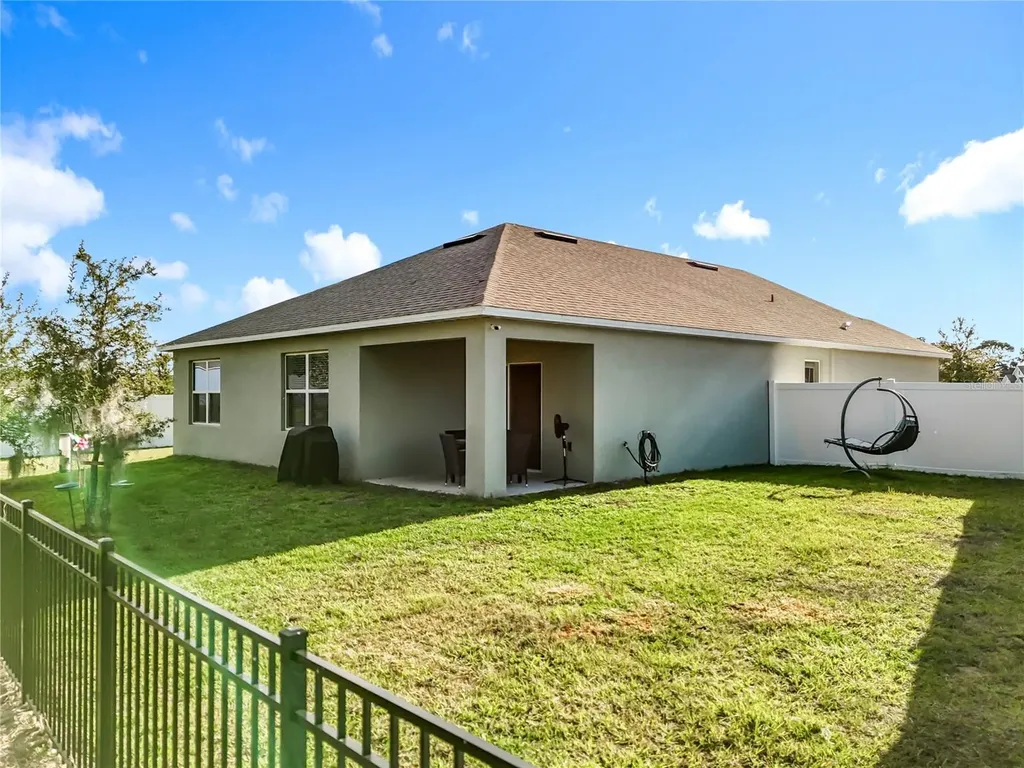 2928 Canary Lane Tavares FL 32778