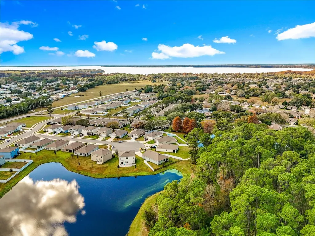 2928 Canary Lane Tavares FL 32778