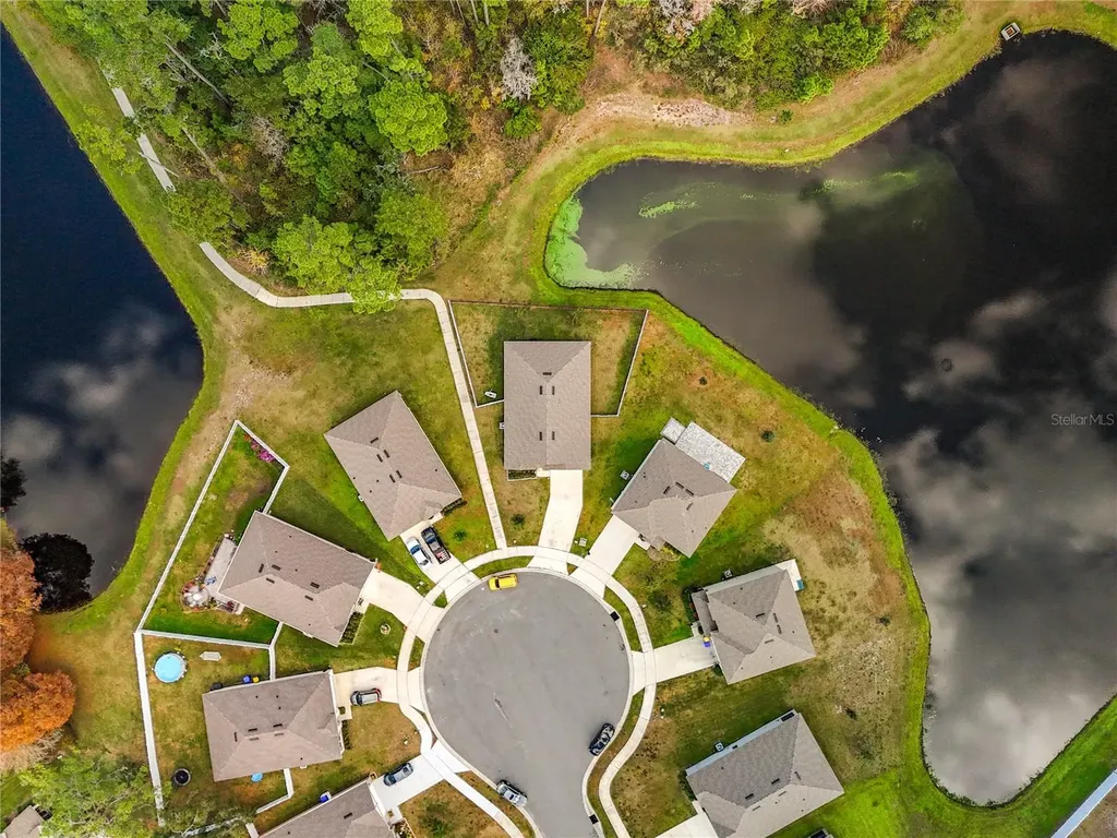 2928 Canary Lane Tavares FL 32778