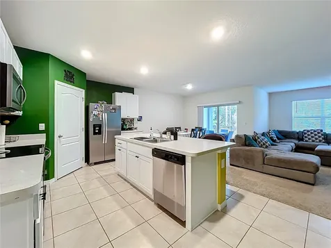 2928 Canary Lane Tavares FL 32778