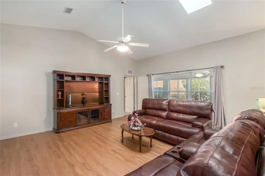 5011 NW 31st Street Ocala FL 34482