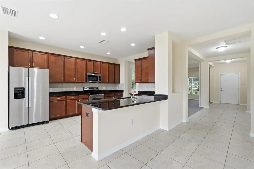 20203 Autumn Fern Avenue Tampa FL 33647