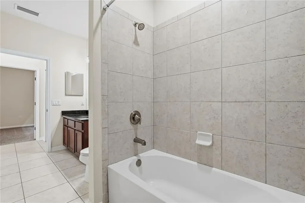 20203 Autumn Fern Avenue Tampa FL 33647