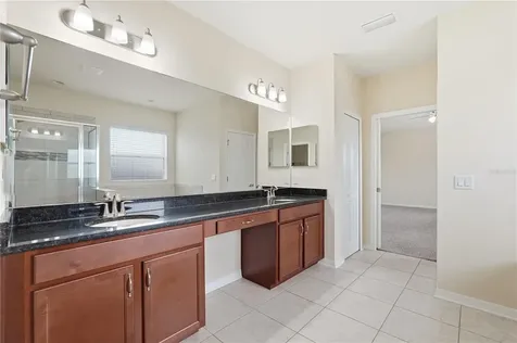 20203 Autumn Fern Avenue Tampa FL 33647