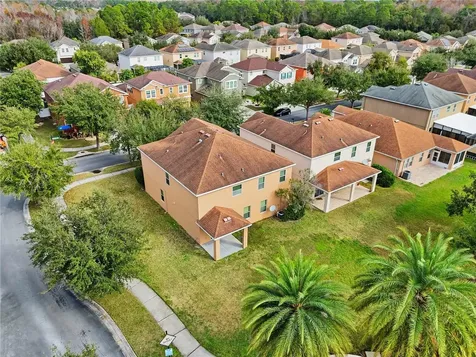 20203 Autumn Fern Avenue Tampa FL 33647