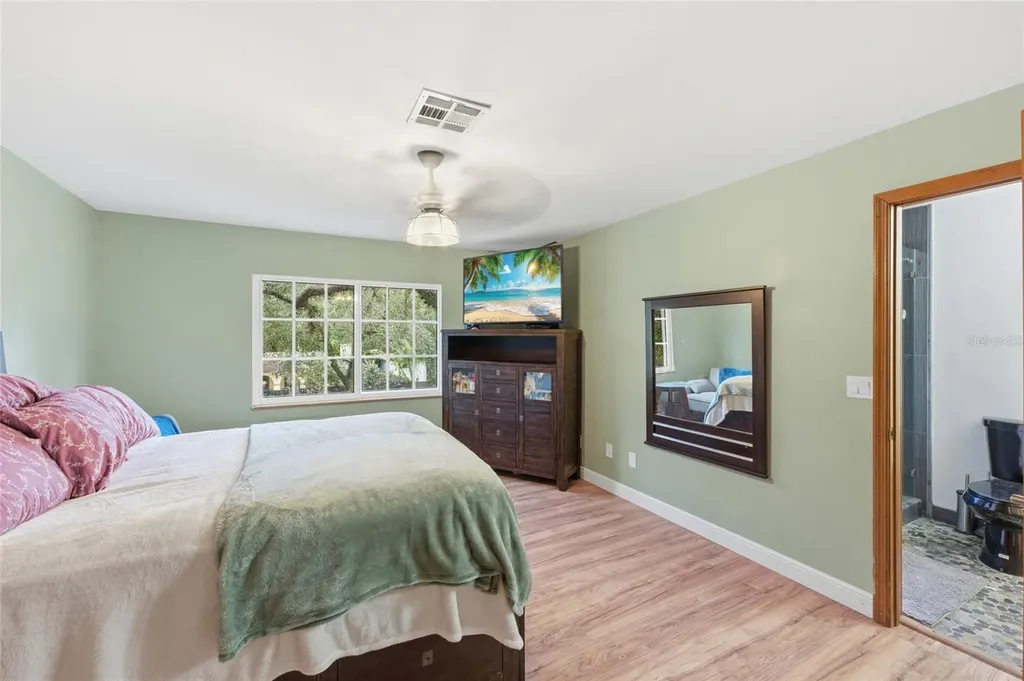 2221 SW 28th Way Fort Lauderdale FL 33312