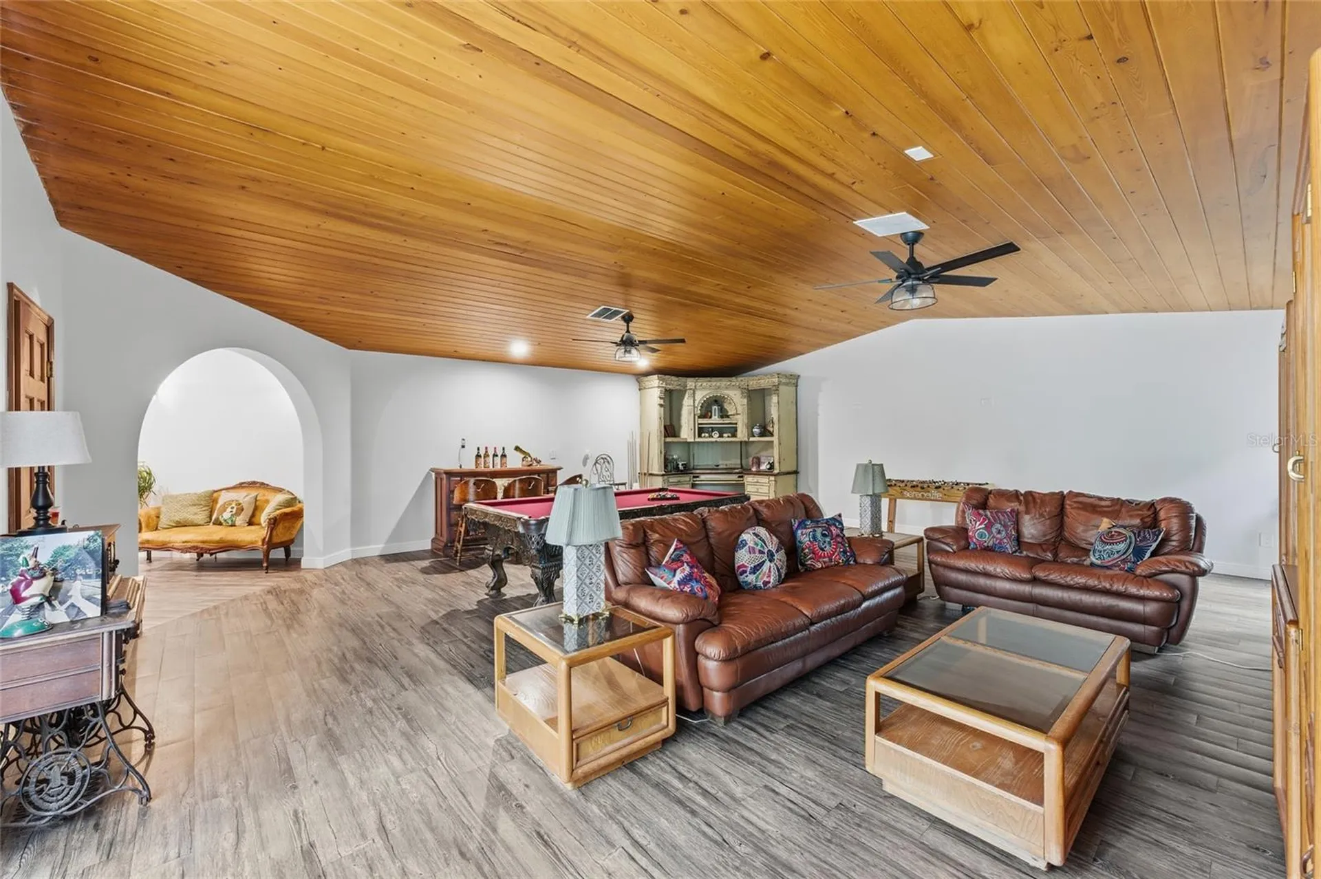 2221 SW 28th Way Fort Lauderdale FL 33312