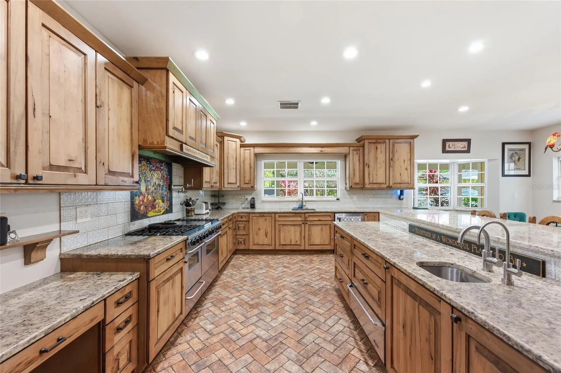 2221 SW 28th Way Fort Lauderdale FL 33312
