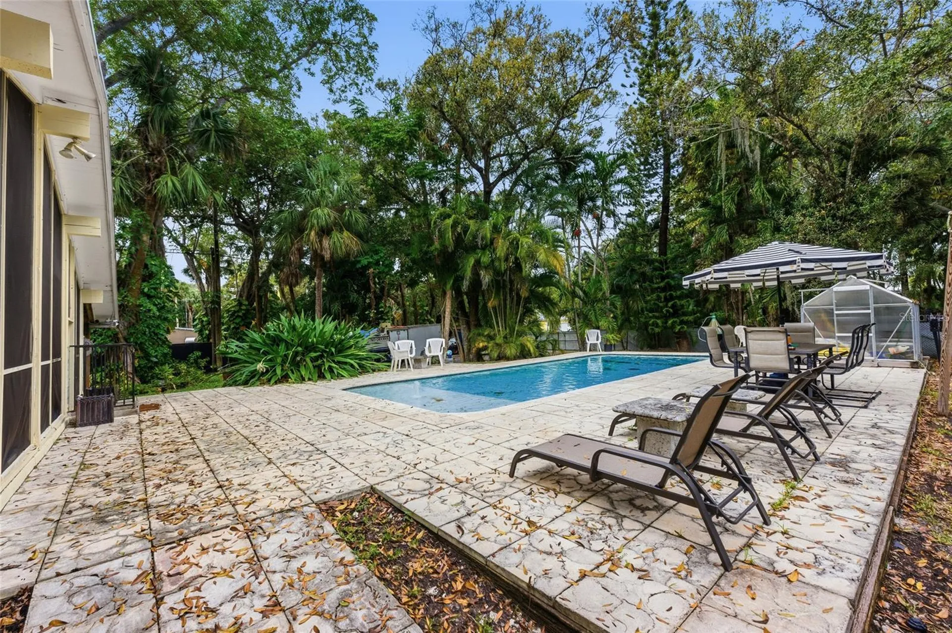 2221 SW 28th Way Fort Lauderdale FL 33312