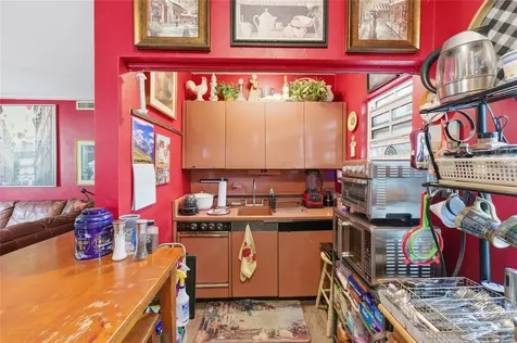 2221 SW 28th Way Fort Lauderdale FL 33312