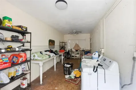2221 SW 28th Way Fort Lauderdale FL 33312