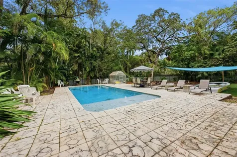 2221 SW 28th Way Fort Lauderdale FL 33312