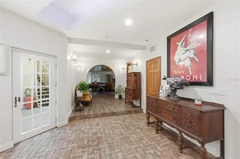 2221 SW 28th Way Fort Lauderdale FL 33312