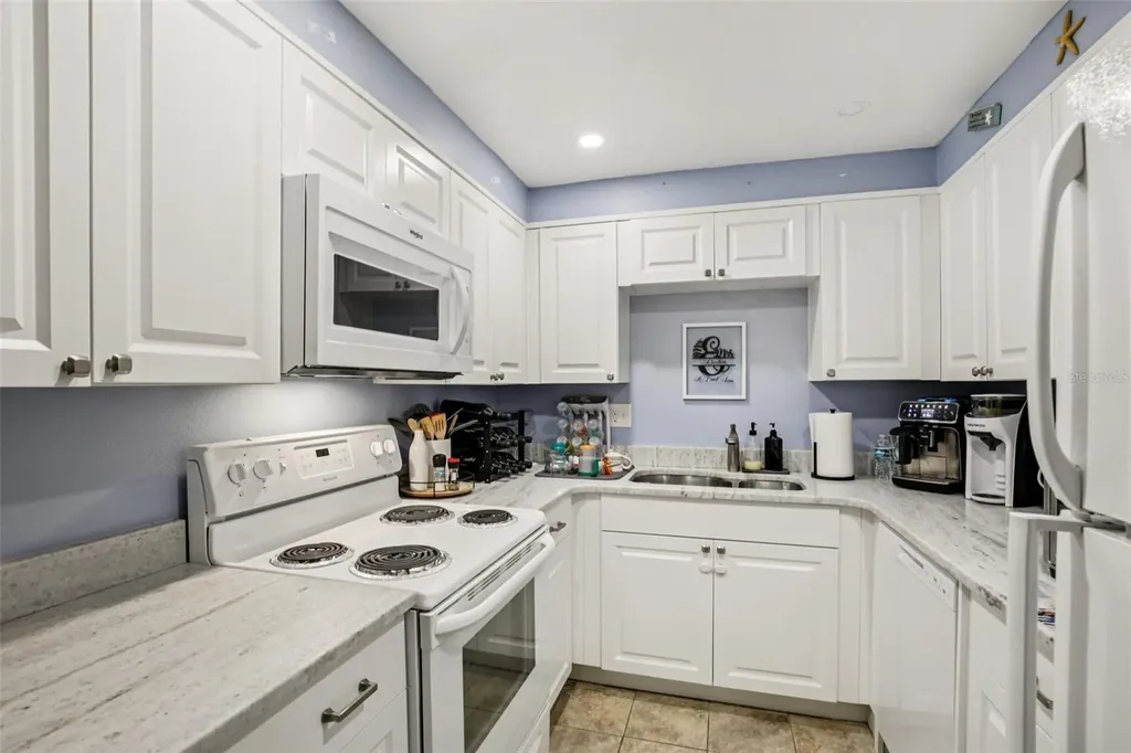 5855 Midnight Pass Road Sarasota FL 34242