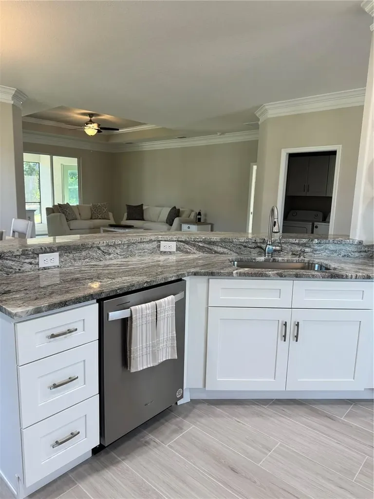 720 Redbud Court Englewood FL 34223