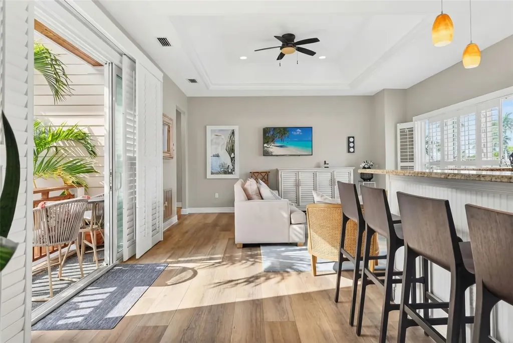 412 73rd Street Holmes Beach FL 34217