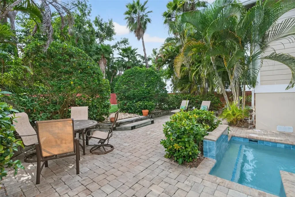 412 73rd Street Holmes Beach FL 34217