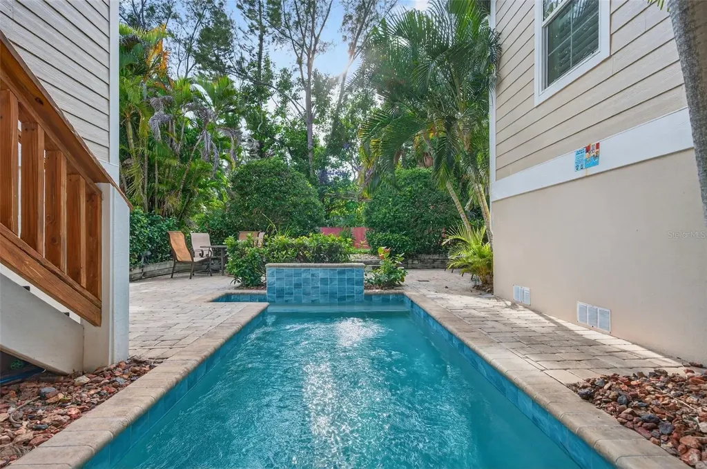 412 73rd Street Holmes Beach FL 34217