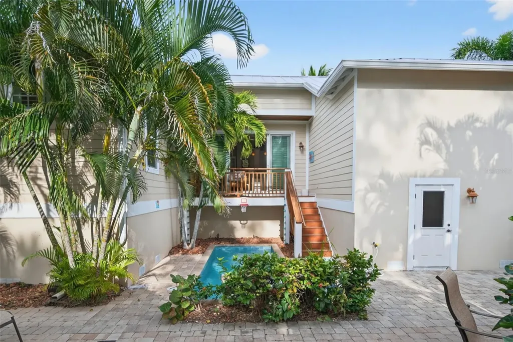 412 73rd Street Holmes Beach FL 34217