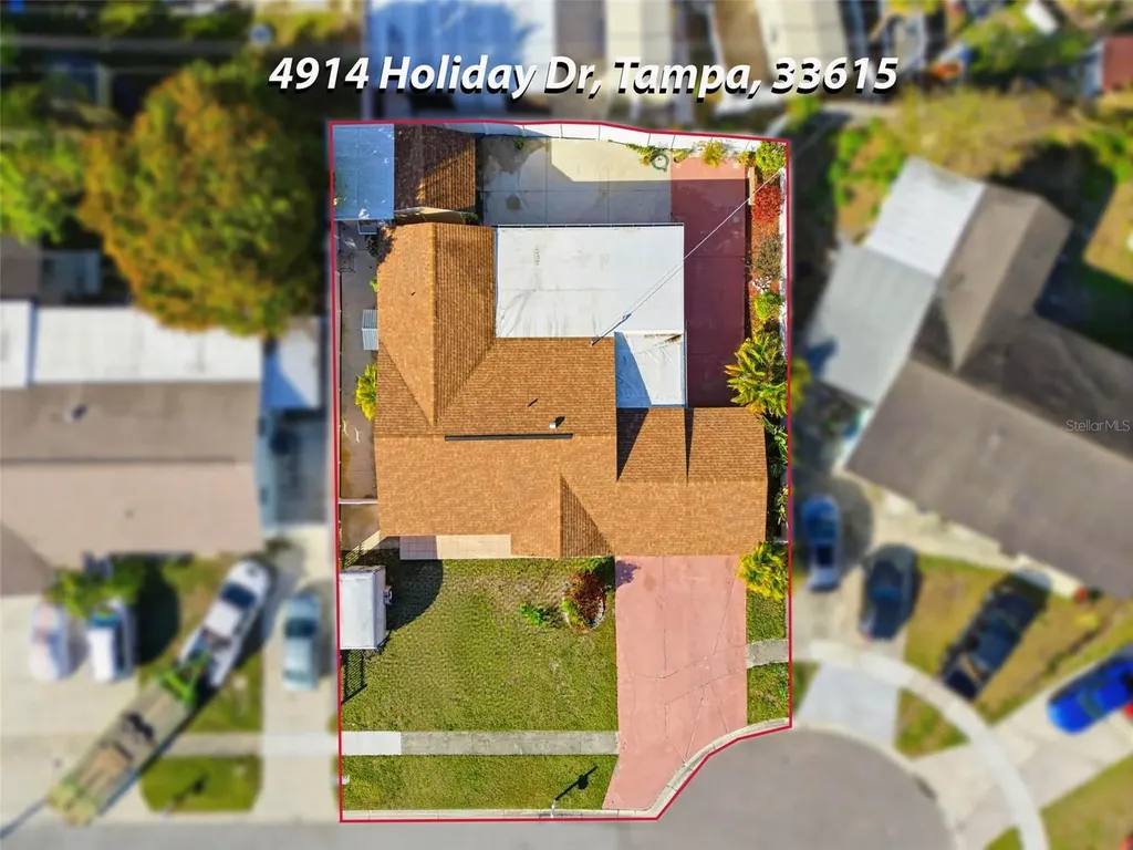 4914 Holiday Drive Tampa FL 33615