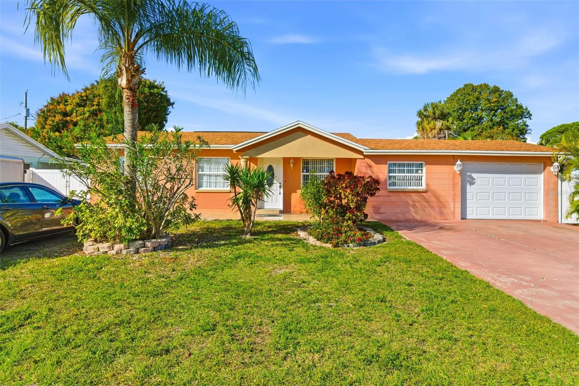 4914 Holiday Drive Tampa FL 33615