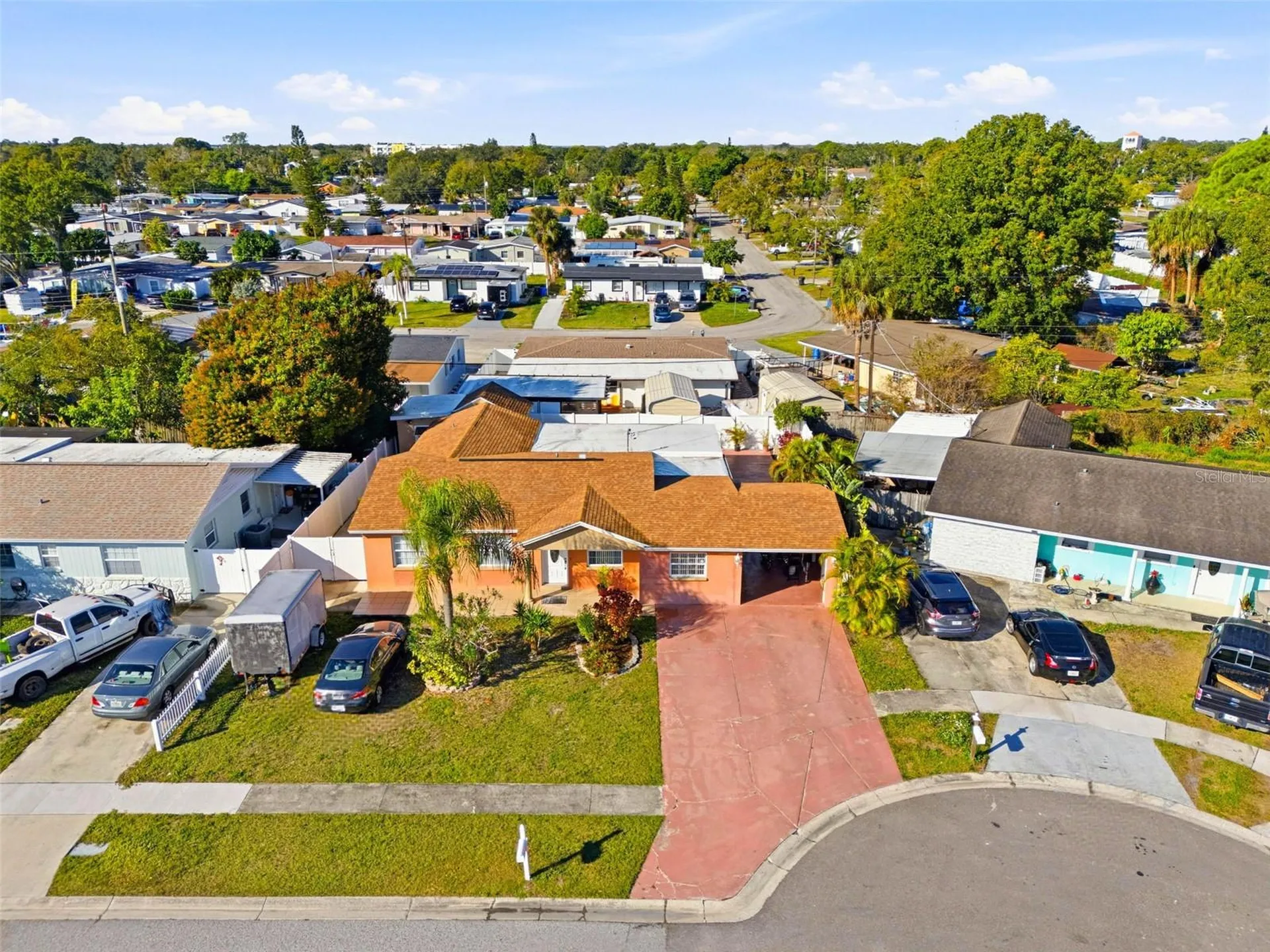 4914 Holiday Drive Tampa FL 33615