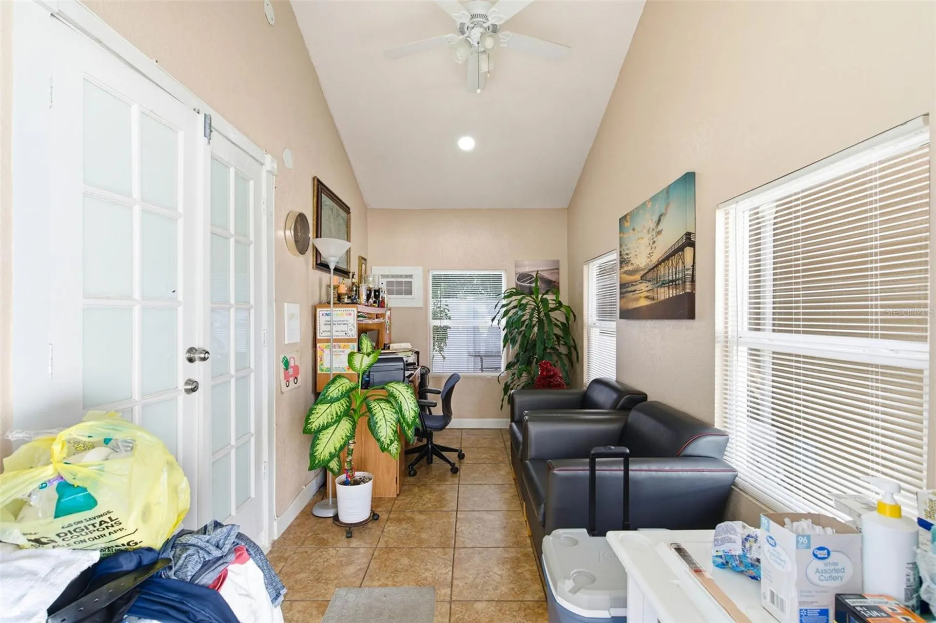 4914 Holiday Drive Tampa FL 33615