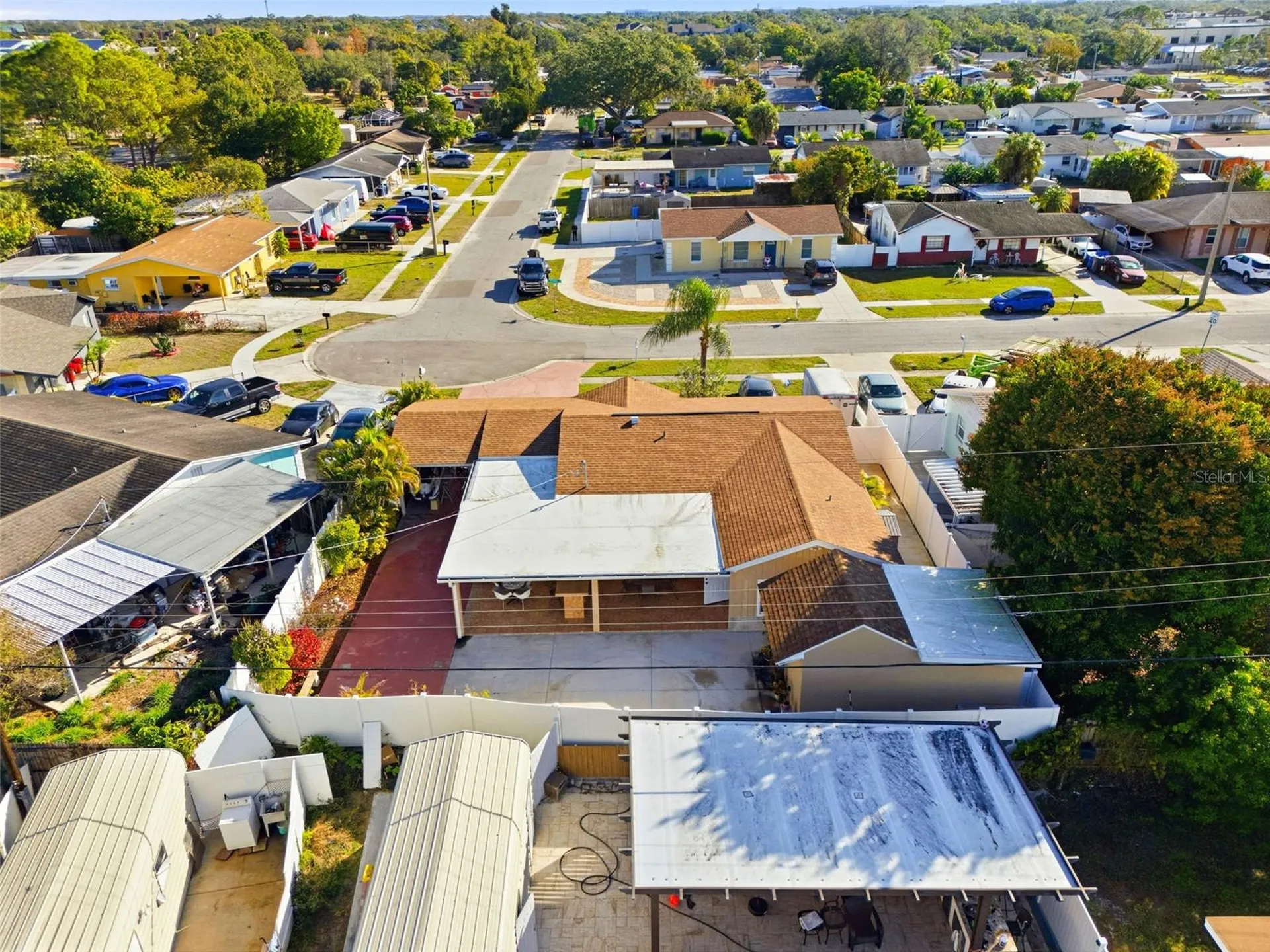 4914 Holiday Drive Tampa FL 33615