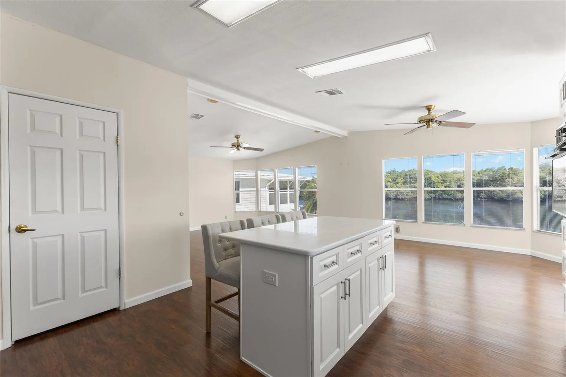 7113 Mount Piney Road NE St Petersburg FL 33702