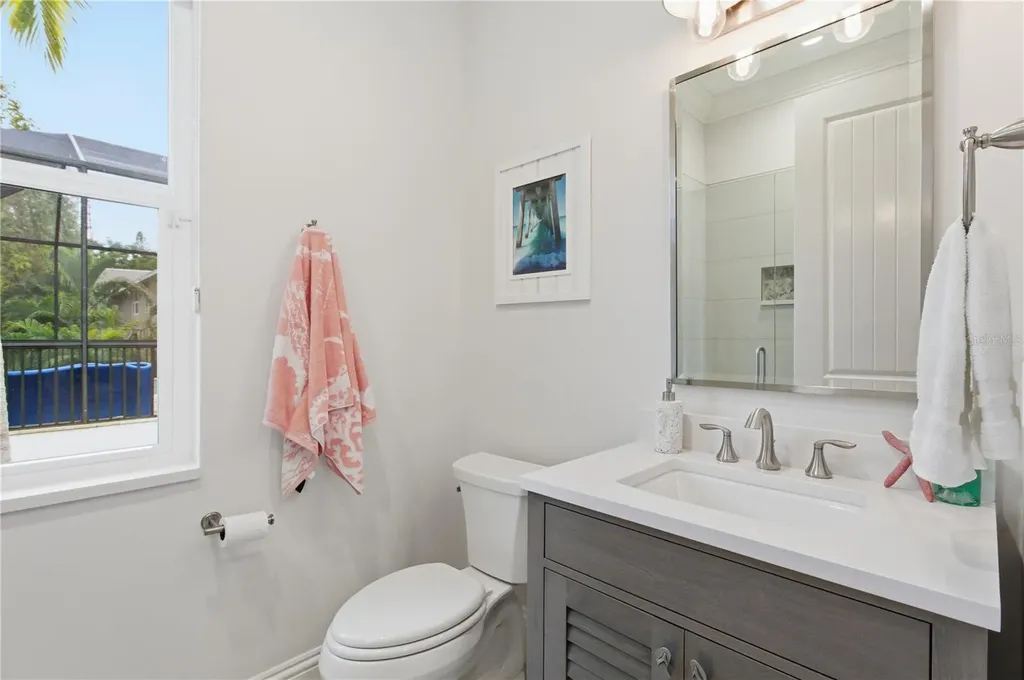 3919 Roberts Point Road Sarasota FL 34242