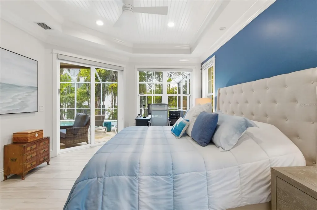 3919 Roberts Point Road Sarasota FL 34242