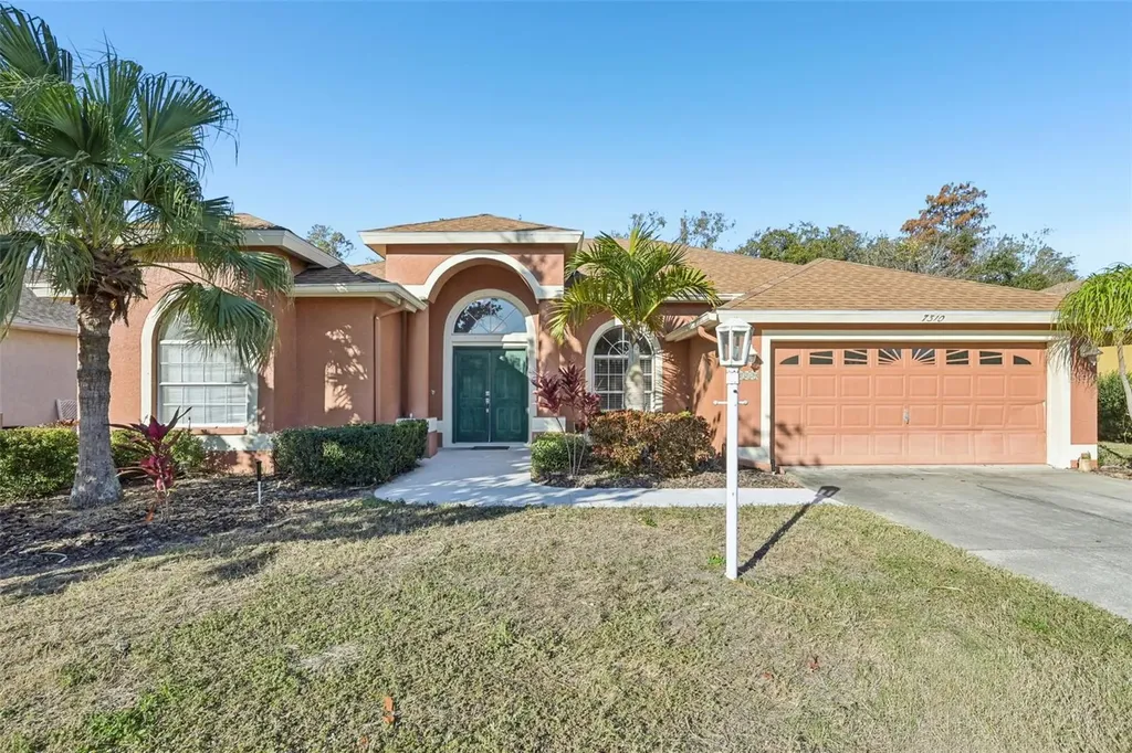 7310 38th Court E Sarasota FL 34243