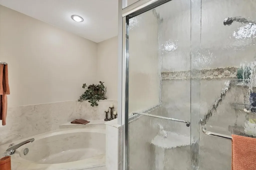 5448 Crestlake Boulevard Sarasota FL 34233